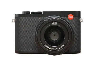 LEICA Q2